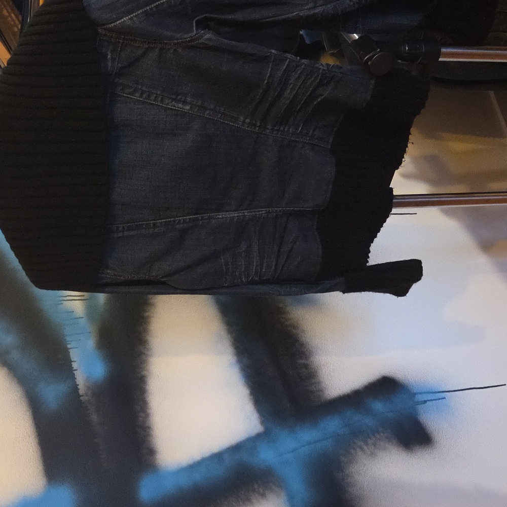 Jean Jacket With Sweater Edging - Picture 4 of 14
